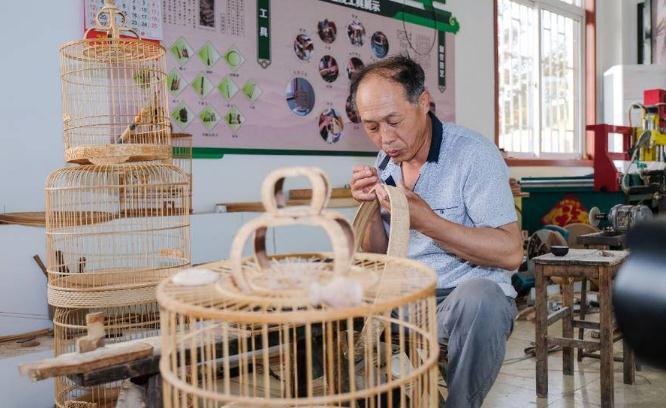 ɽ|īB\塱a(chn)60fN2ǧfԪ